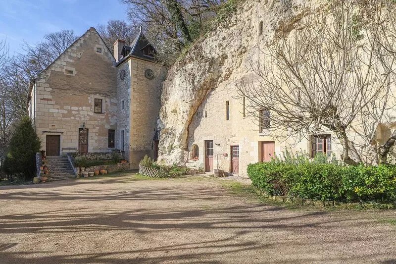 16th century manor house with 4 bedrooms near Chenonceau and Beauval Zoo