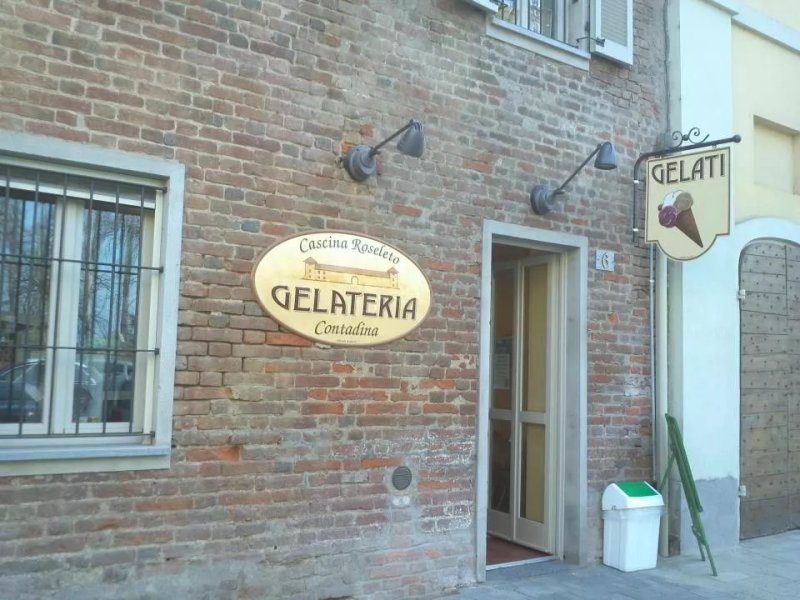 Cascina Roseleto Gelateria Contadina