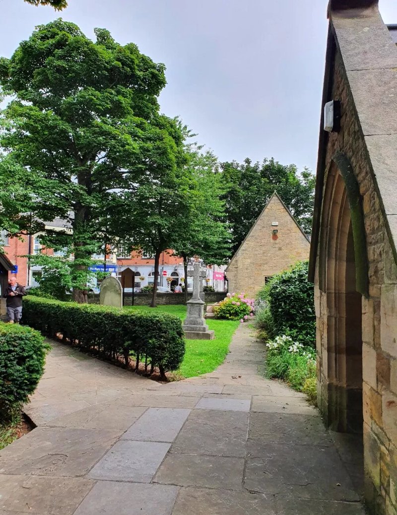 St Paul's Church Gardens