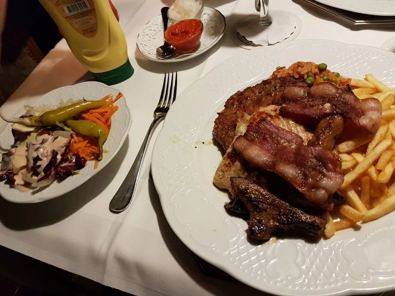 Hotel Restaurant Haus Slamic