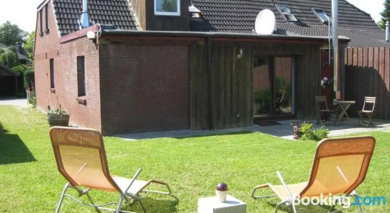 Comfortable Holiday Home