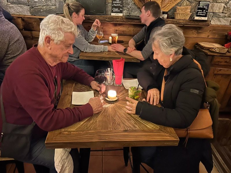 Le Privilege Chamonix - Bar a Tapas