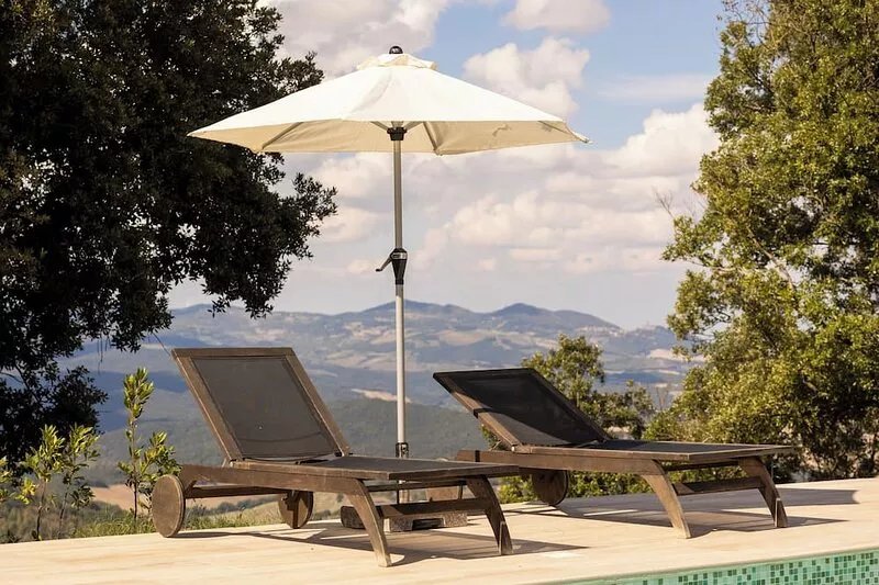 A stone farmhouse from 1850 with a pool for nature lovers