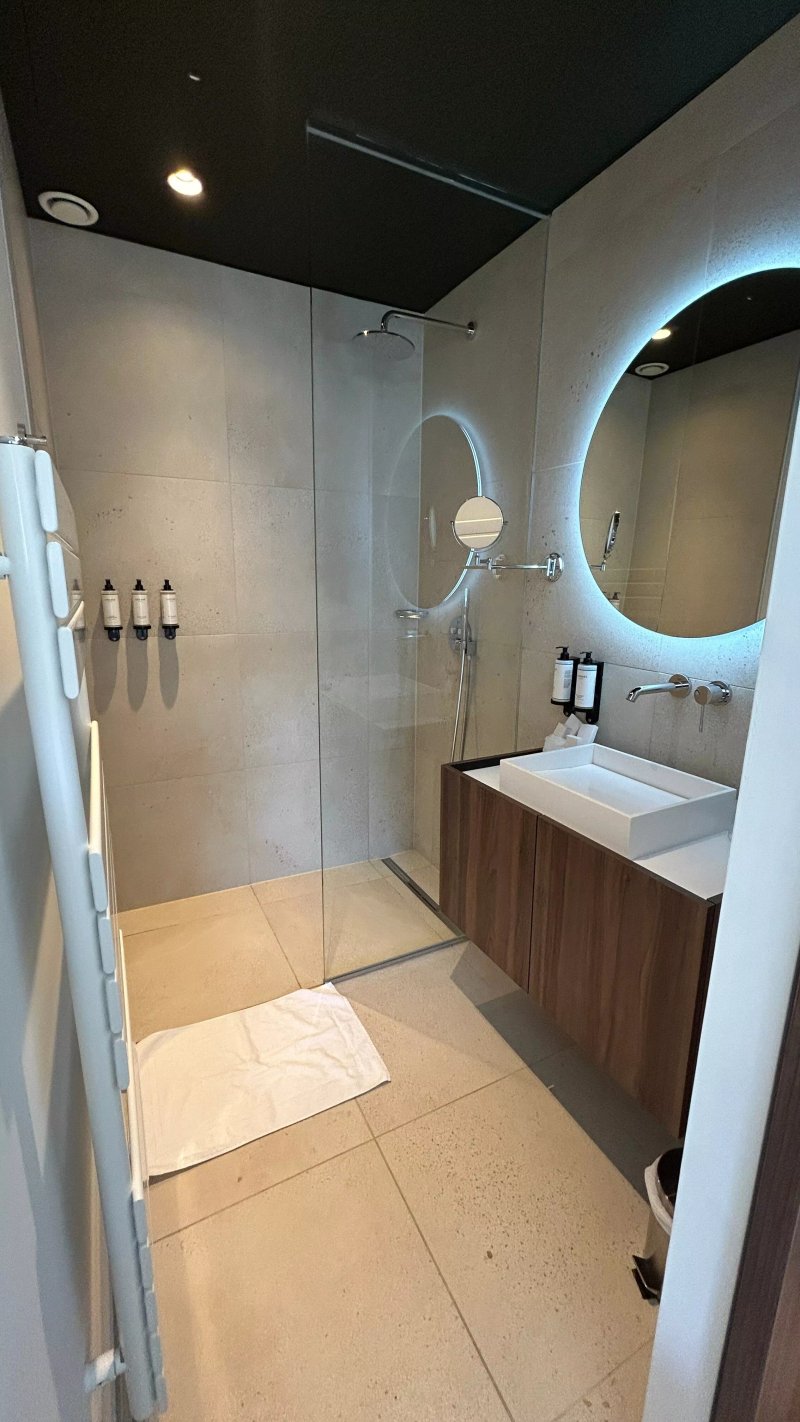 One Two Four - Hotel & Spa