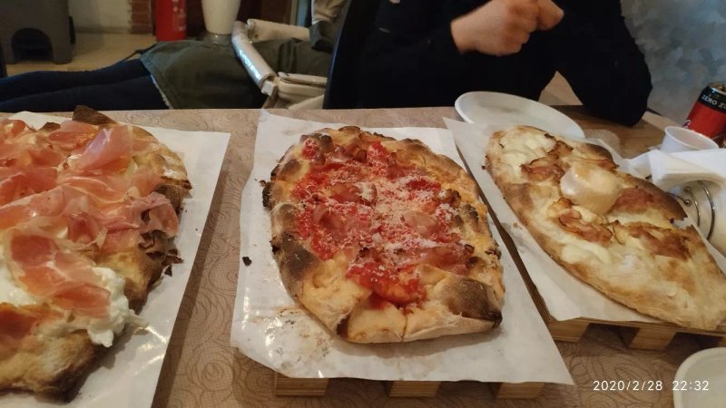 Ale & Franz Pizzeria/pinseria/panificio