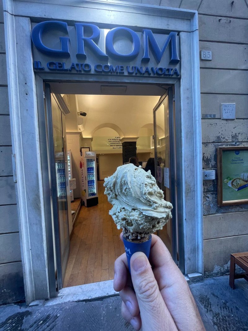 Grom