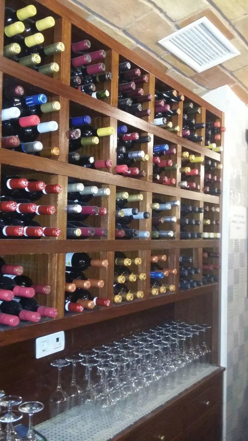 Bodega Los Tintos