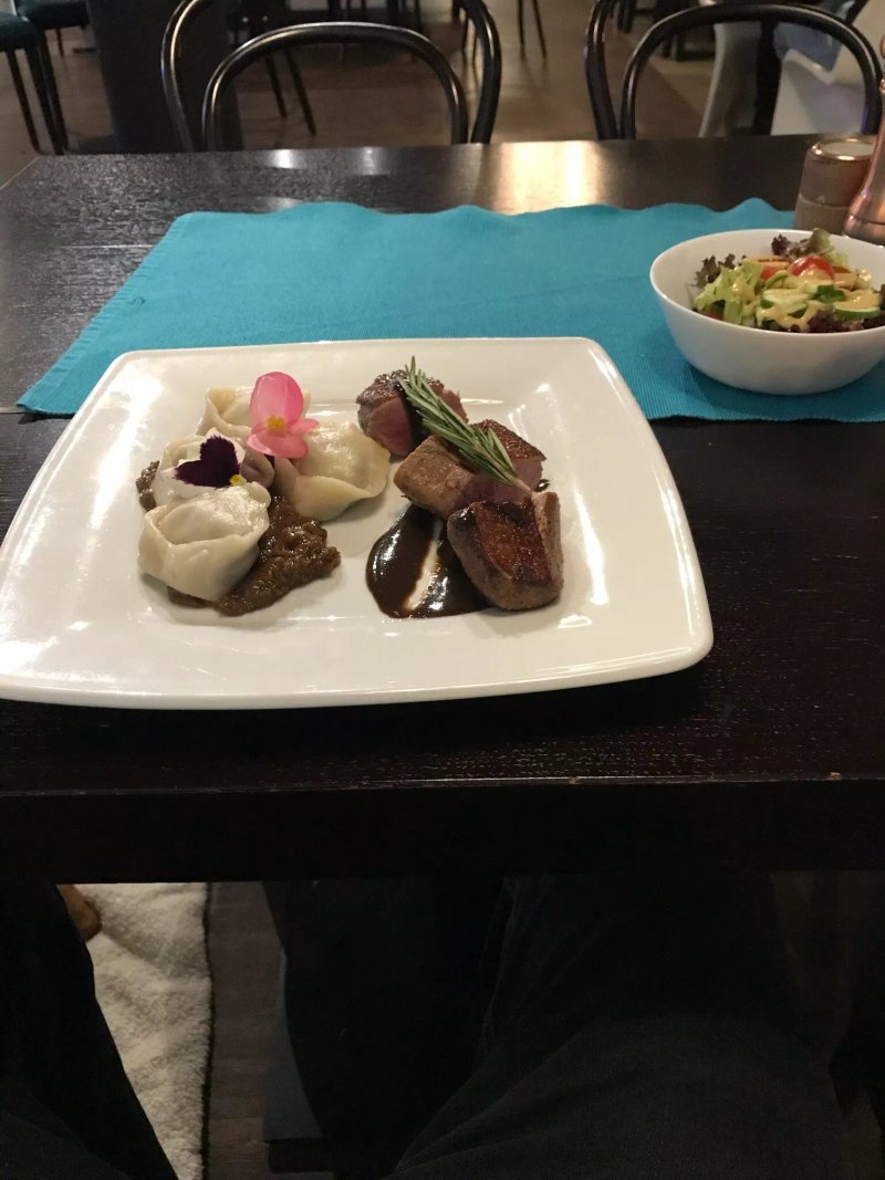 On/Off Restaurant