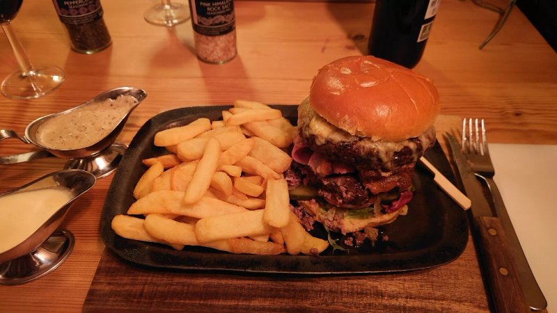 The George Inn