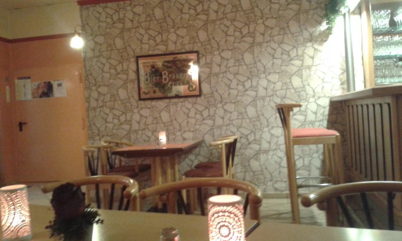 Bistro Oh-La-La