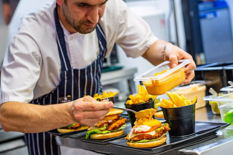 Gourmet Burger Club - Cobham
