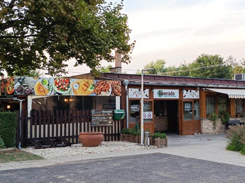 Konrado Etterem es Pizzeria