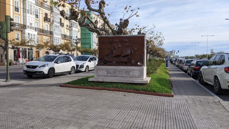 A los MARINOS MONTANESES que lucharon en TRAFALGAR
