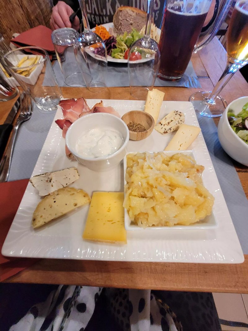 Auberge Le Paquis