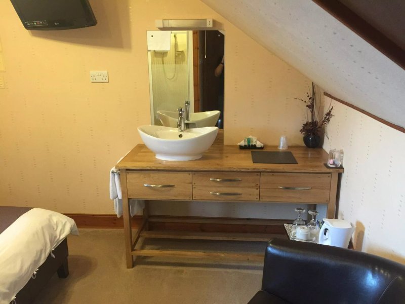 Lyndon Guest House