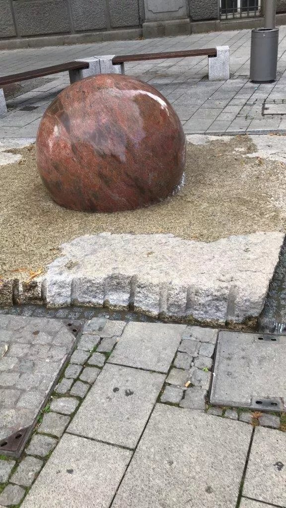 Kugelbrunnen