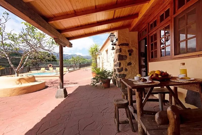 Finca Casa Rural Tinamar with Mountain View, Pool, Wi-Fi & Garden