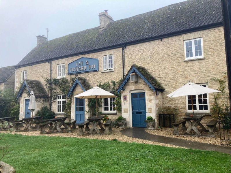 Cat and Custard Pot Inn
