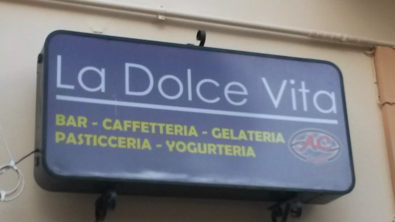 Dolcevita Bar
