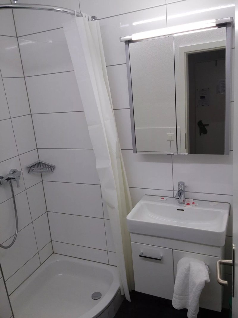 INSIDE FIVE - City Apartments