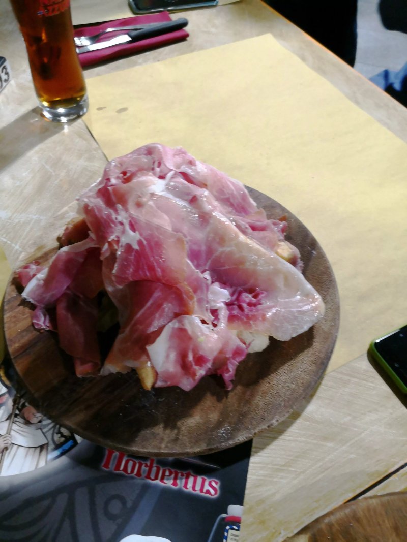 Bizzarria Family food