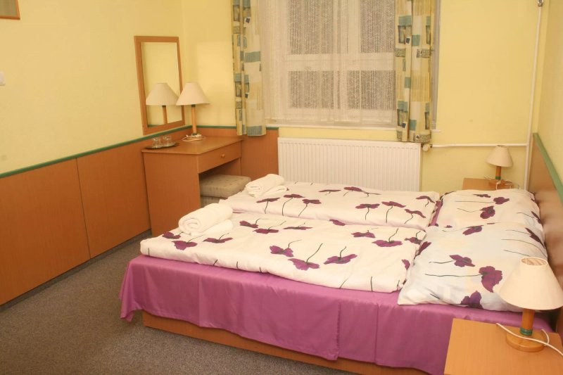 Hotel Gyongyvirag