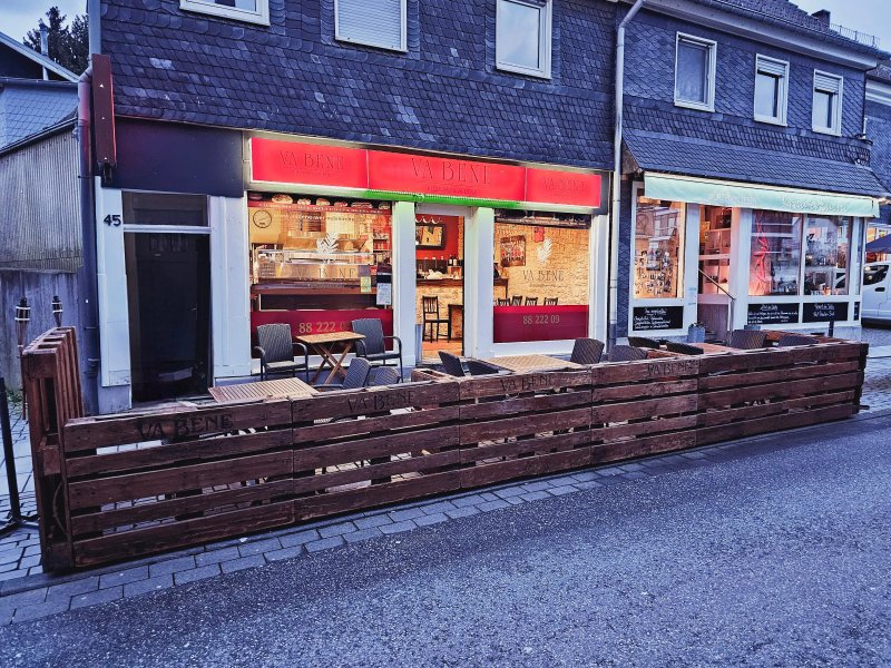 PIZZERIA CAFFETTERIA Va Bene