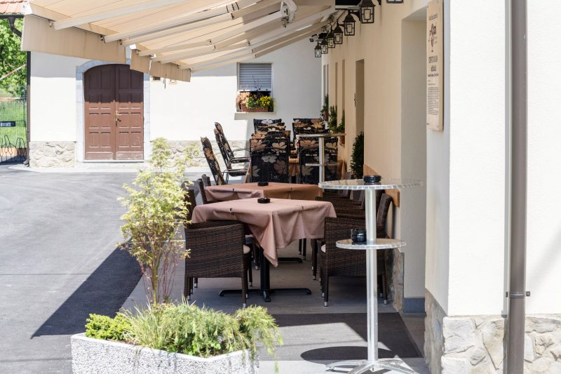 INN AND PIZZERIA PRI STANI