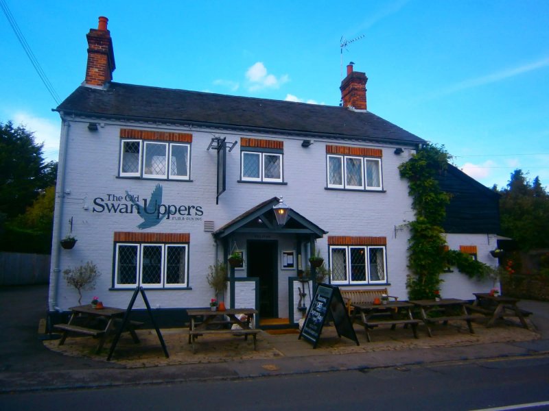 The Old Swan Uppers
