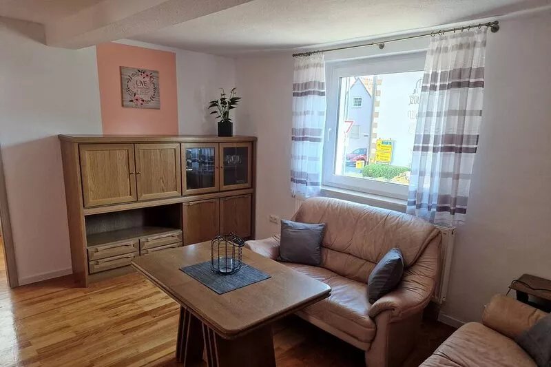 Gemütliche Ferienwohnung im Idyllischen Weindorf