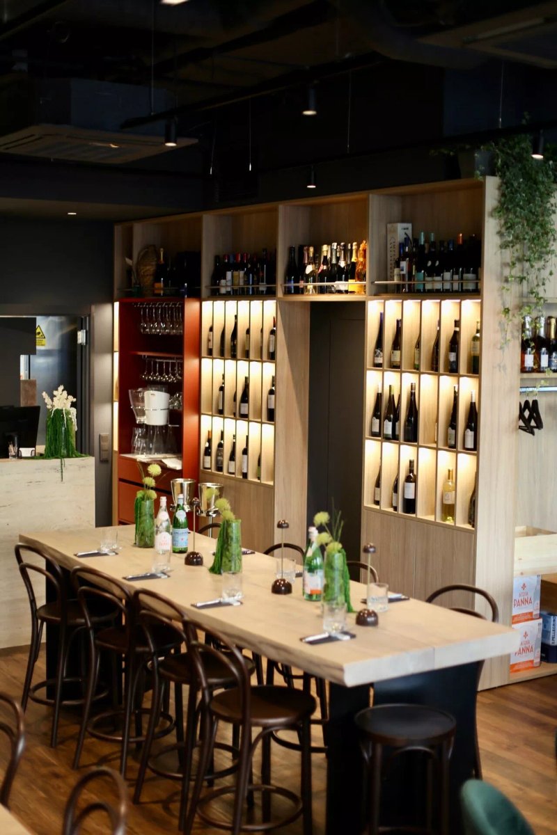 Rb Bistro