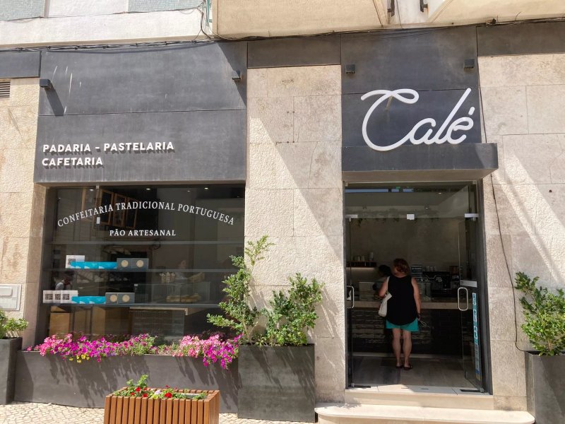 Cale II - Confeitaria Tradicional Portuguesa