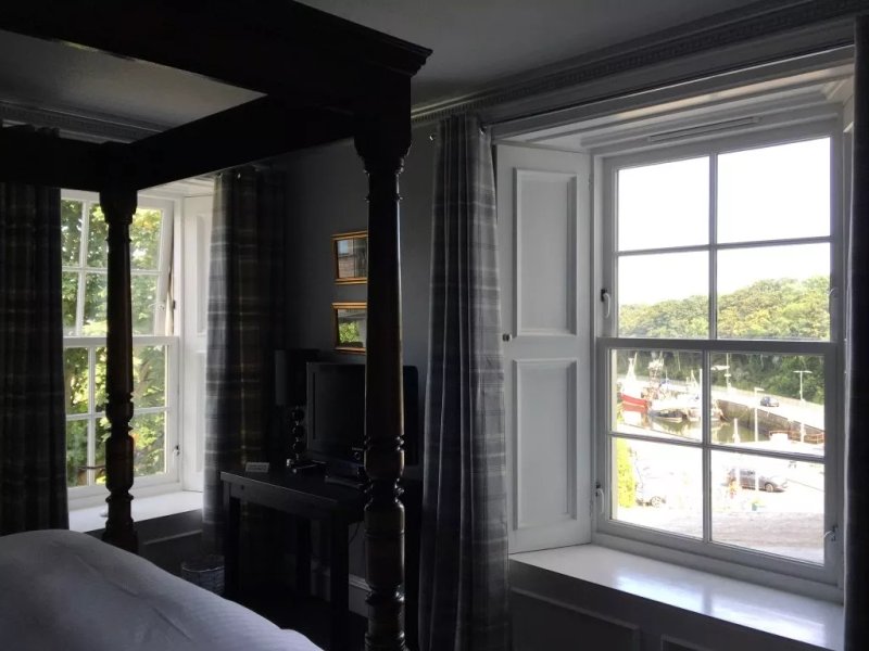 The Glenerne Guest House
