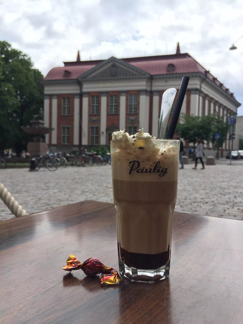 Cafe Carre