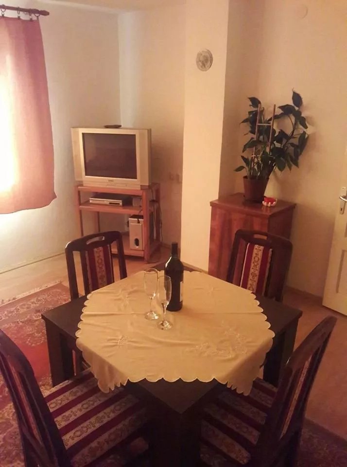 Lenka Apartments