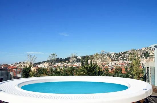 Rooftop 17 Monsigny