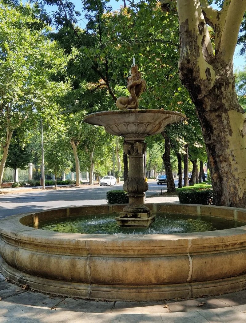Fuente De Las Cuatro Estaciones