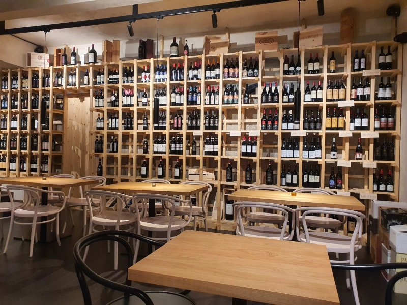 Vicino DiVino - Wine bar & Vinoteka