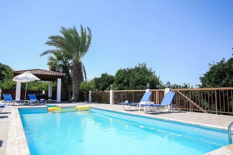 Stunning 4 Bedroom Villa -Private Pool - Sea View