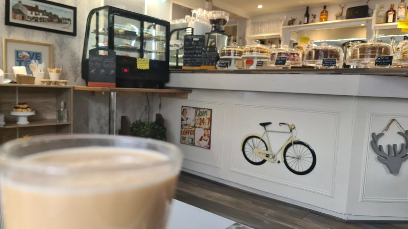 Lomond Tearoom And Chocolate Shop