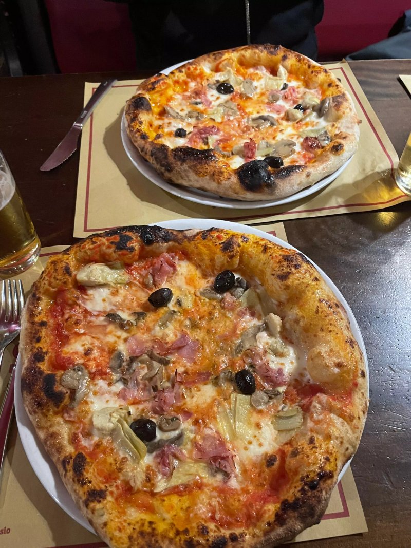 Pizzeria Pub Stupor Mundi La Villa