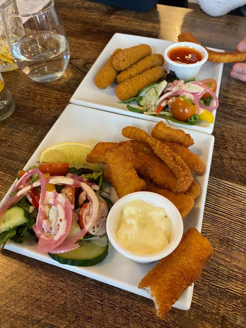 The Galley Seafood Cafe & Takeaway