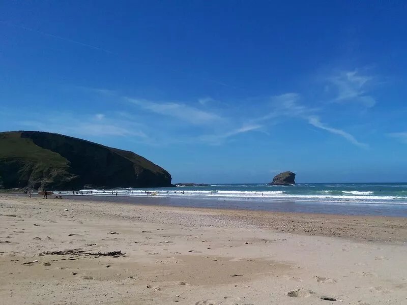 AUG 12TH RE-AVAILABLE, BEAUTIFUL HARBOURSIDE COTTAGE, 2 MIN WALK TO BEACH