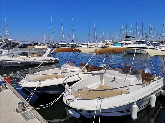 Rent A Boat Biograd Mono