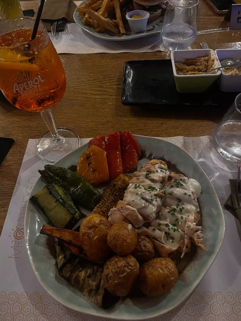 Montego Beach Bar & Restaurant
