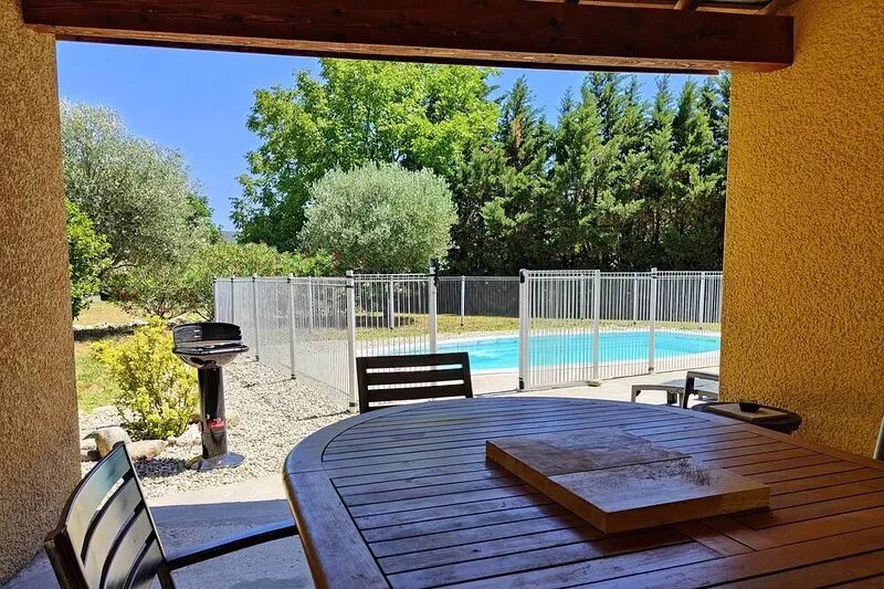 La Source, Villas Saint Laurent. Villa 4 pers, air conditioning, private pool