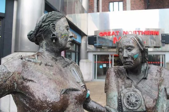 Monument to the Unknown Woman Worker
