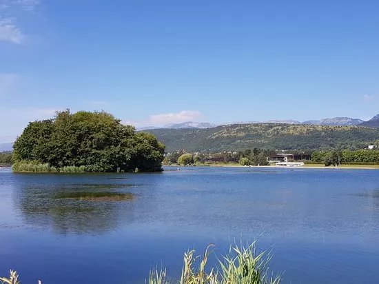 Lac de Divonne