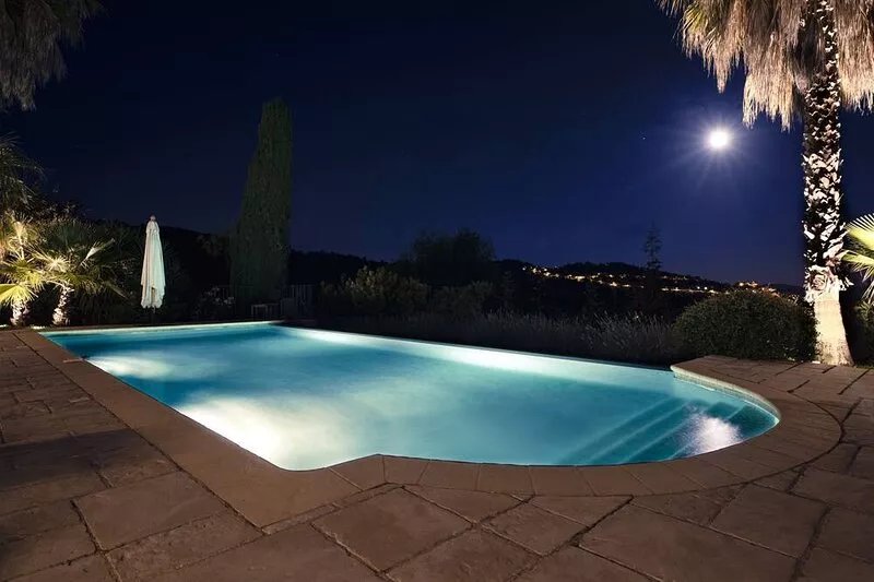 Provencal villa in unique natural and calm setting with beautiful views