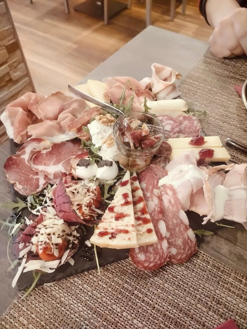 A Un Passo dalla Majella - Trattoria Pizzeria